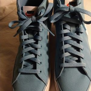 Men's Nike high tops